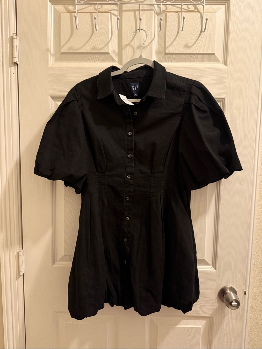 GAP Black Button-Front Puff Sleeve mini dress